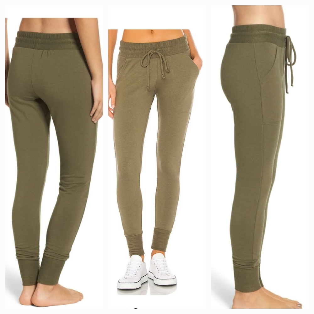 Free People Movement Sunny Skinny Sweatpant Joggers in Everest Olive